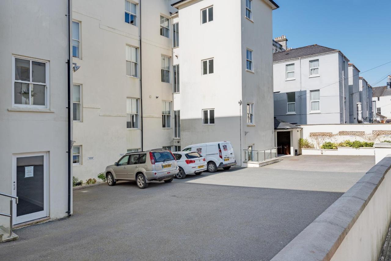 Strathmore House Apartments Plymouth Exterior foto